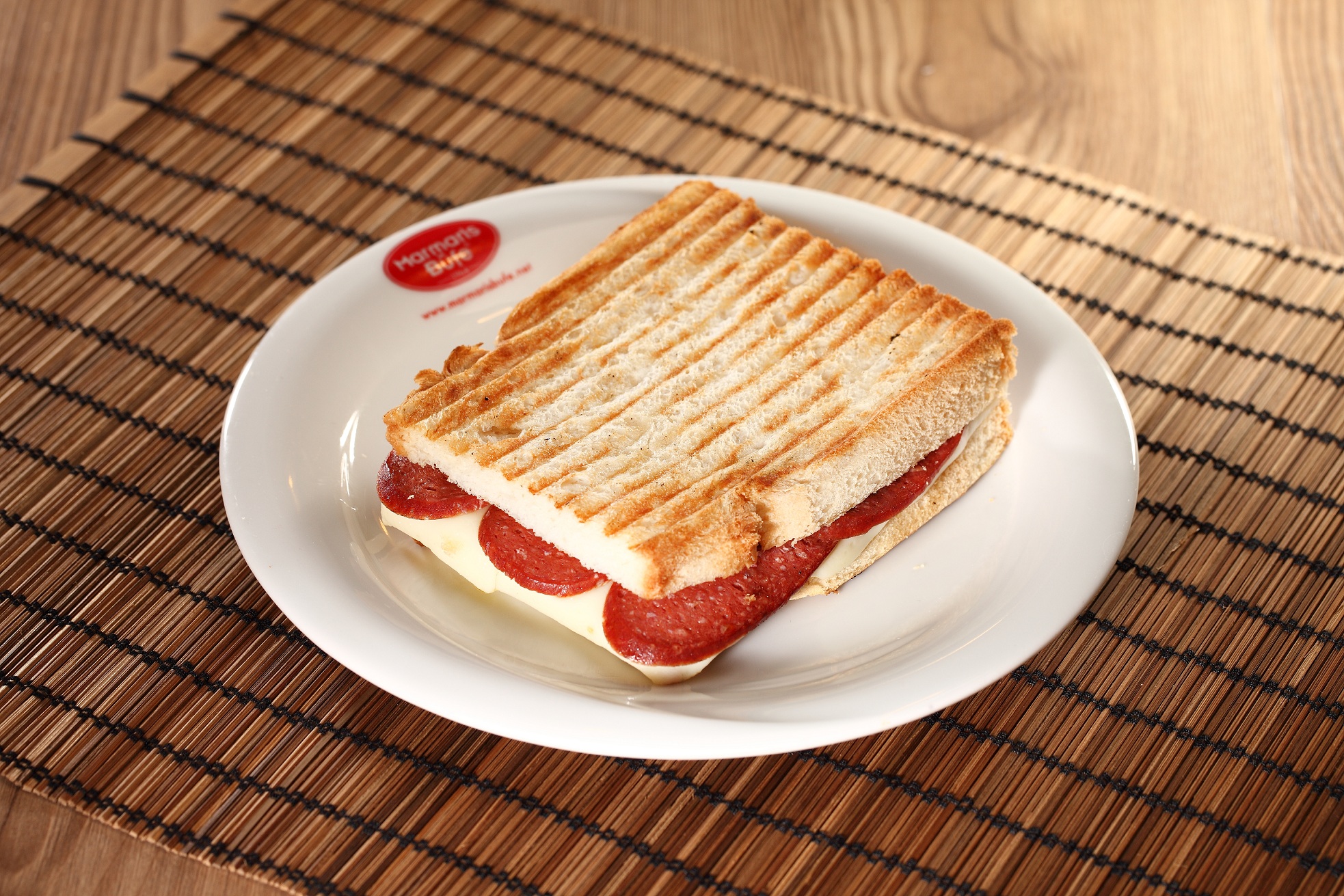 Sucuklu Tost